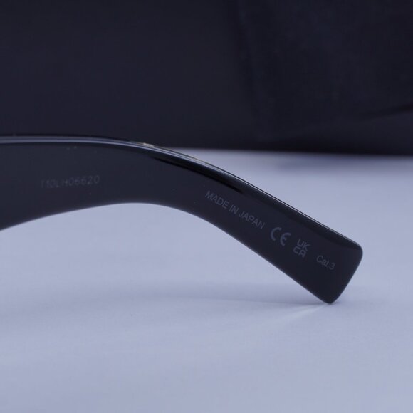 Saint Laurent SL572 001 Square Sunglasses - Black with Silver\Grey - Picture 11 of 14